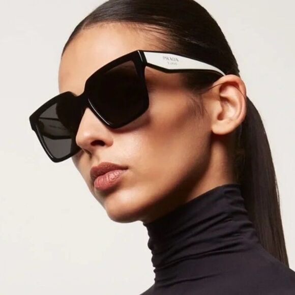 Prada Accessories - NEW Prada PR24ZS 1AB5S0 Black Dark Grey Square Oversized Women Sunglasses